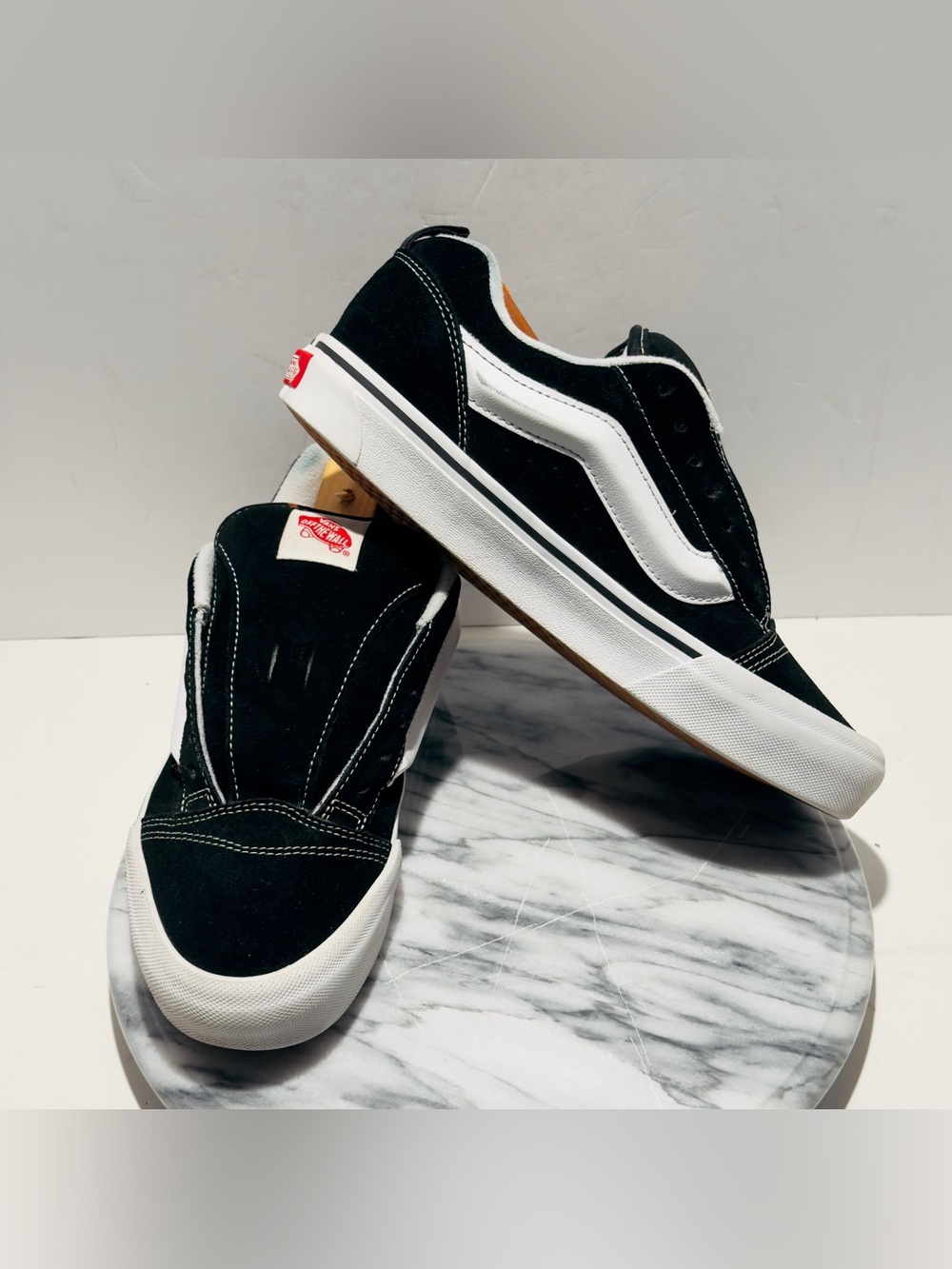 VANS KNU SKOOL Men’s 9 Women’s 10.5  Black And White (500714) Clean No Laces